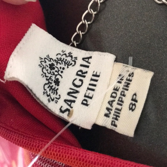 Sangria Petite dress - Picture 3 of 4